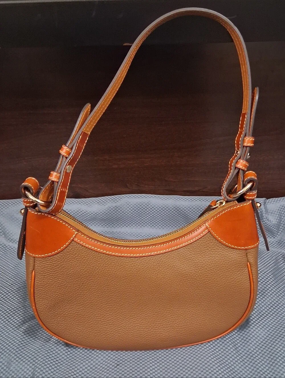 Dooney & Bourke Pebble Grain Small Hobo bag-chocolate Color